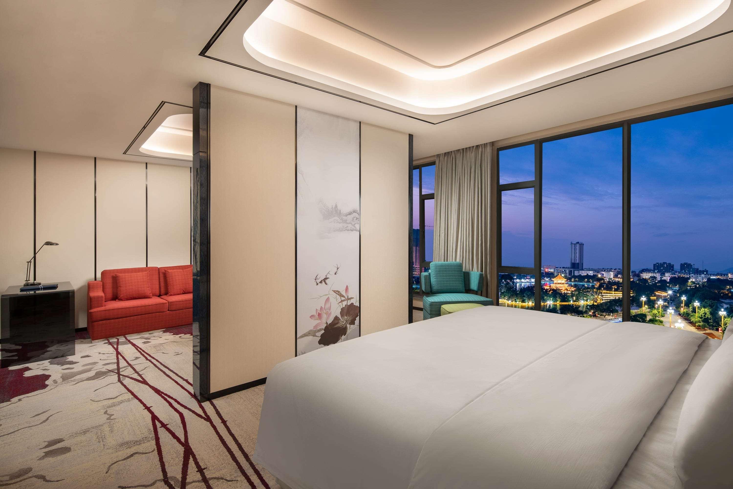 Ramada By Wyndham Mengzi Suites Exterior foto